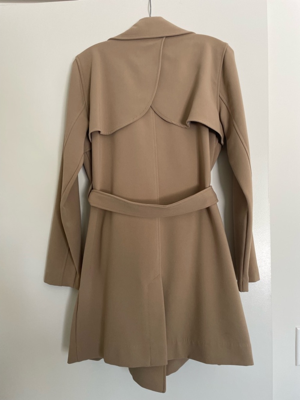 Abercrombie & Fitch Drapey Trench Coat in Khaki - Picture 7 of 16